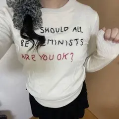 メッセージ入りホワイトニットセーター