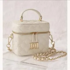 ダーリッチ キルティングパールスクエアミニバッグ IVO