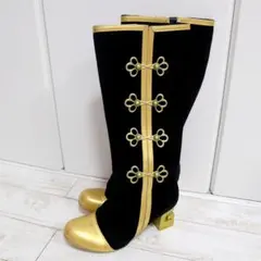 Item thumbnail for item ba654f95-f3f1-47a7-bff9-6d5f38aaec33