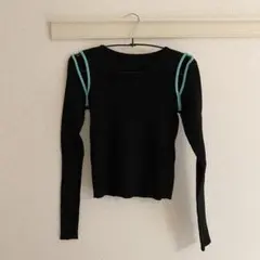 リブ編み ブラックニット 長袖