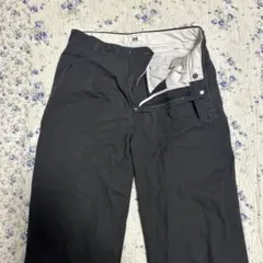 UNIQLO U ワイドフィットタックチノ　ダークグレー