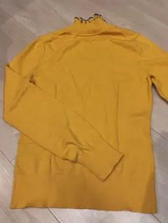 イエロー ハイネック セーター S