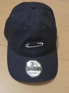 NEWERA キャップuniformexperiment 安全ピンのサムネイル