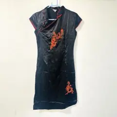 黒×赤 鳳凰➕龍　刺繍チャイナワンピース
