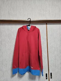 YONEX　ヨネックス　長袖スウェットパーカー　フード付き　Lサイズ