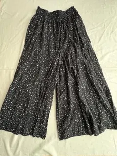 【美品】グローバルワーク　ガウチョパンツ　ワイドパンツ　黒　M