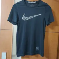 ナイキ　半袖 コンプレッションシャツ 黒　155センチ