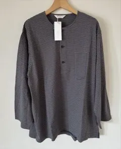 新品　STILL BY HAND ヘンリーネックカットソー　48のサムネイル