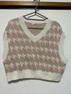 ハウンドトゥースパターン ニットベスト