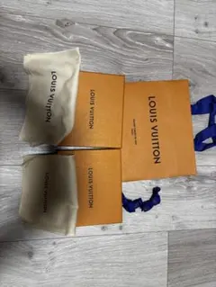 LOUIS VUITTON ショップ袋　箱　リボン
