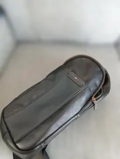 ブラック ボディバッグ 合成皮革