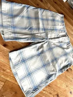 Quiksilver ショートパンツ 40 新品未使用 チェック柄 サーフ系のサムネイル