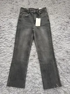 ZARA TRFクロップドFLAREハイウエストジーンズ　グレー　34