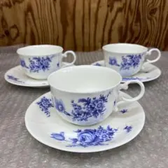レトロ ナルミ Blue Cathey 青い薔薇の染め付 カップ&ソーサー - メルカリ
