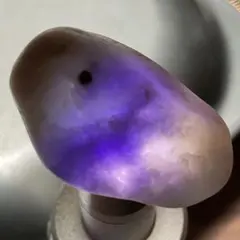 濃緑色 細かい結晶］ 濃緑糸魚川翡翠37g ヒスイ ひすい - メルカリ