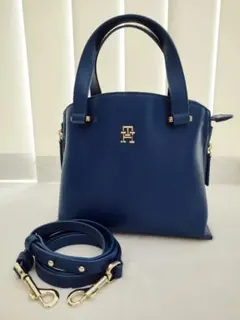 トミーヒルフィガーモダンミニショルダーバッグ 雑誌掲載 ハンドバッグ ストラップ