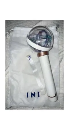 INI 公式ペンライト