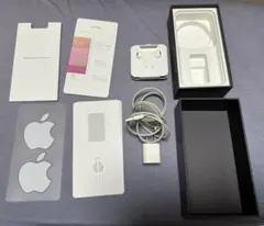 iPhone8の空箱 イヤホン 充電器 Lightningケーブル