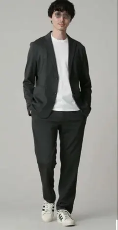 Item thumbnail for item 7d55315c-d9a1-47d0-af10-54ca6050c6a8