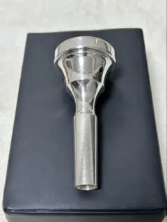 Item thumbnail for item 267c7cff-9f1f-4383-831b-bcbf79441eac