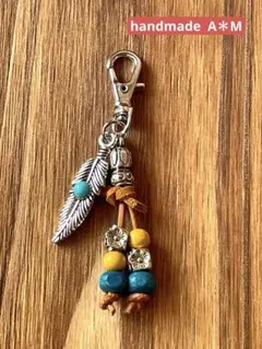 ターコイズフェザーキーホルダー