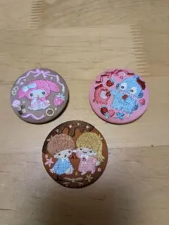 サンリオ　刺繍缶バッチ　3個セット