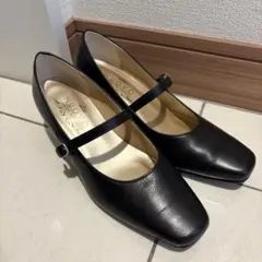 NUOVO ブラック ストラップパンプス