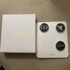 ディオールのノベルティーです。 ロゴ　ブローチ ディオール