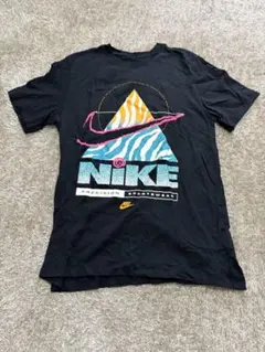 NIKE グラフィック Tシャツ ブラック Mサイズのサムネイル