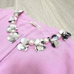 ピンク ニットカーディガン 花モチーフパールビジュー襟