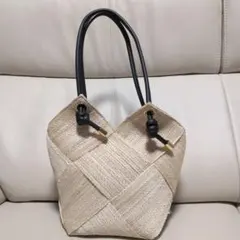 未使用級✨VASIC Apero Mini Raffia ハンドバッグ かご VASIC Apero Mini Mini - Raffia ハンドバッグ - メルカリ