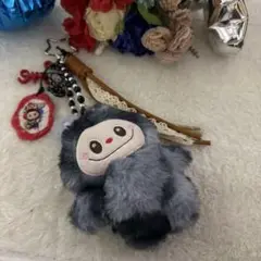 ラブブ キーホルダー