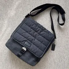 コーチ メッセンジャーバッグ　ショルダーバッグ