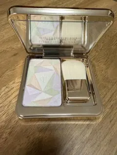 クレ・ド・ポー ボーテ ル•レオスールデクラ17