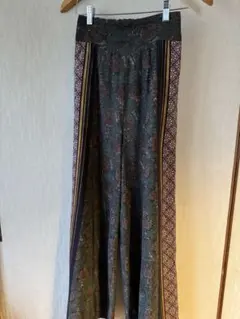 【美品】ダマスクフレアパンツ united tokyo