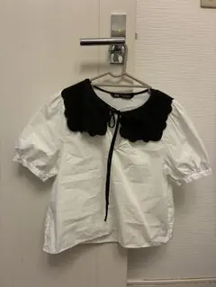 ZARA フリル付き白シャツ Mサイズ