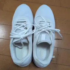 PUMA スニーカー ホワイト 27cm