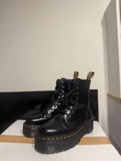 2025年最新】ドクターマーチン 24の人気アイテム - メルカリ