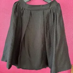 美品✨INED黒のフレアスカート ひざ丈