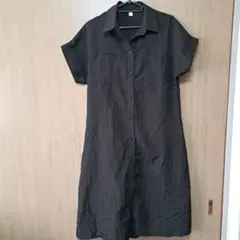 黒のストライプ柄半袖シャツワンピース