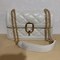キルティング チェーンバッグ ショルダーバッグ ホワイト