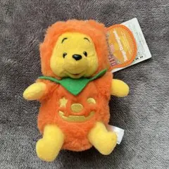 プーさん　ぬいぐるみバッジ　ハロウィン　ふわふわカボチャ　ディズニーリゾート