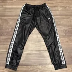 ニューバランス　ウインドブレーカーパンツ150㎝