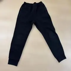 UNIQLO ブラック　ウルトラストレッチドライスウェットパンツ 140cm