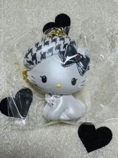 シークレットマスコットチャーム（モノクロガーリーふたごコーデ）