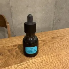 THE BODY SHOP HIMALAYAN CHARCOAL 美容液のサムネイル