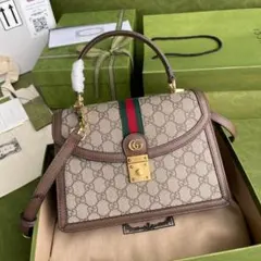 Gucci GGパターン ショルダーバッグ