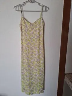 zara 花柄ワンピース