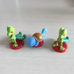 ポケモン　チョコエッグ　旅立ちの3匹　キモリ　ゼニガメ