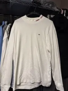 ホワイト長袖Tシャツ